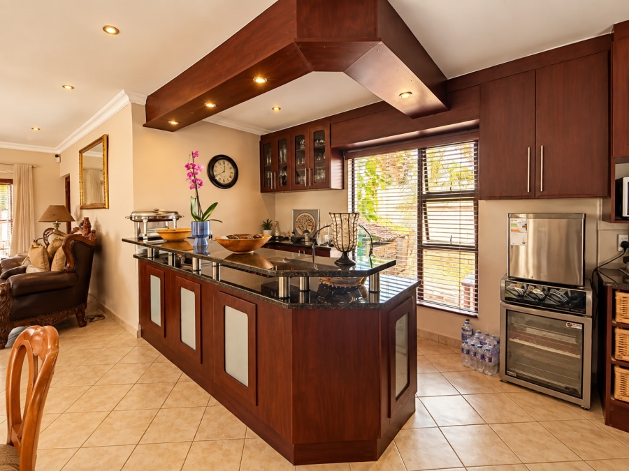 3 Bedroom Property for Sale in Safari Gardens North West